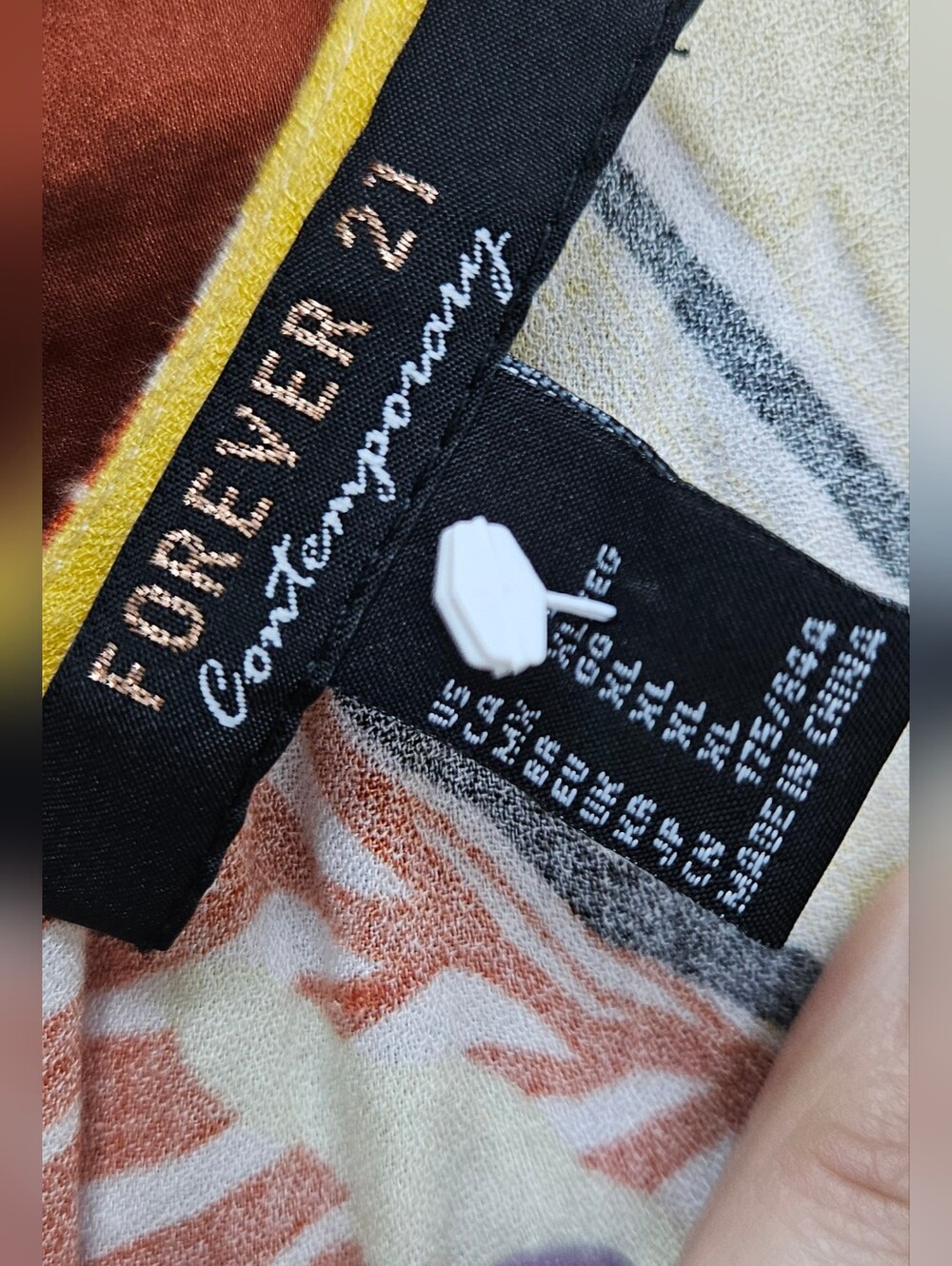Forever 21 Tropical Print Wide-Leg Jumpsuit in Yellow, Orange & Cream - Picture 4 of 4